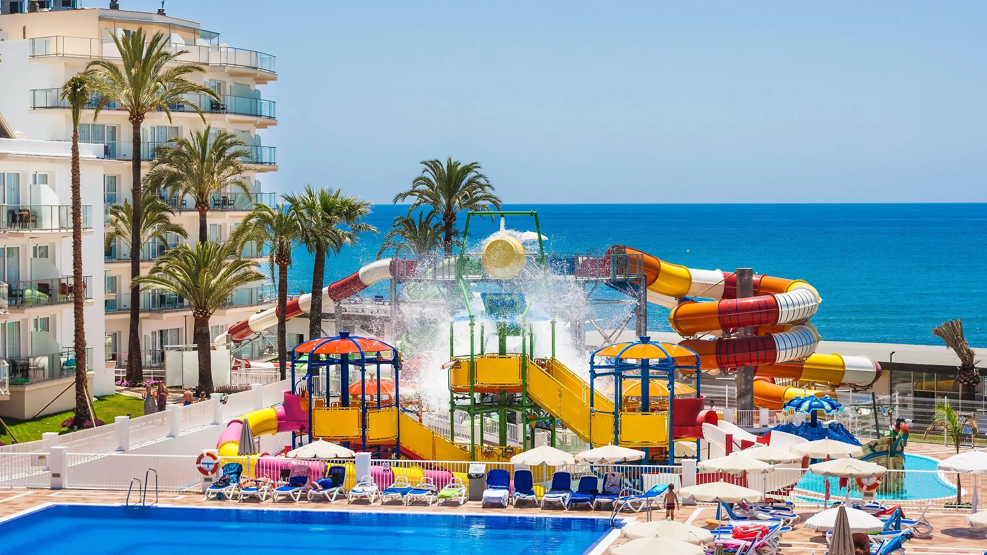 Globales Playa Estepona 4*,  Spain
