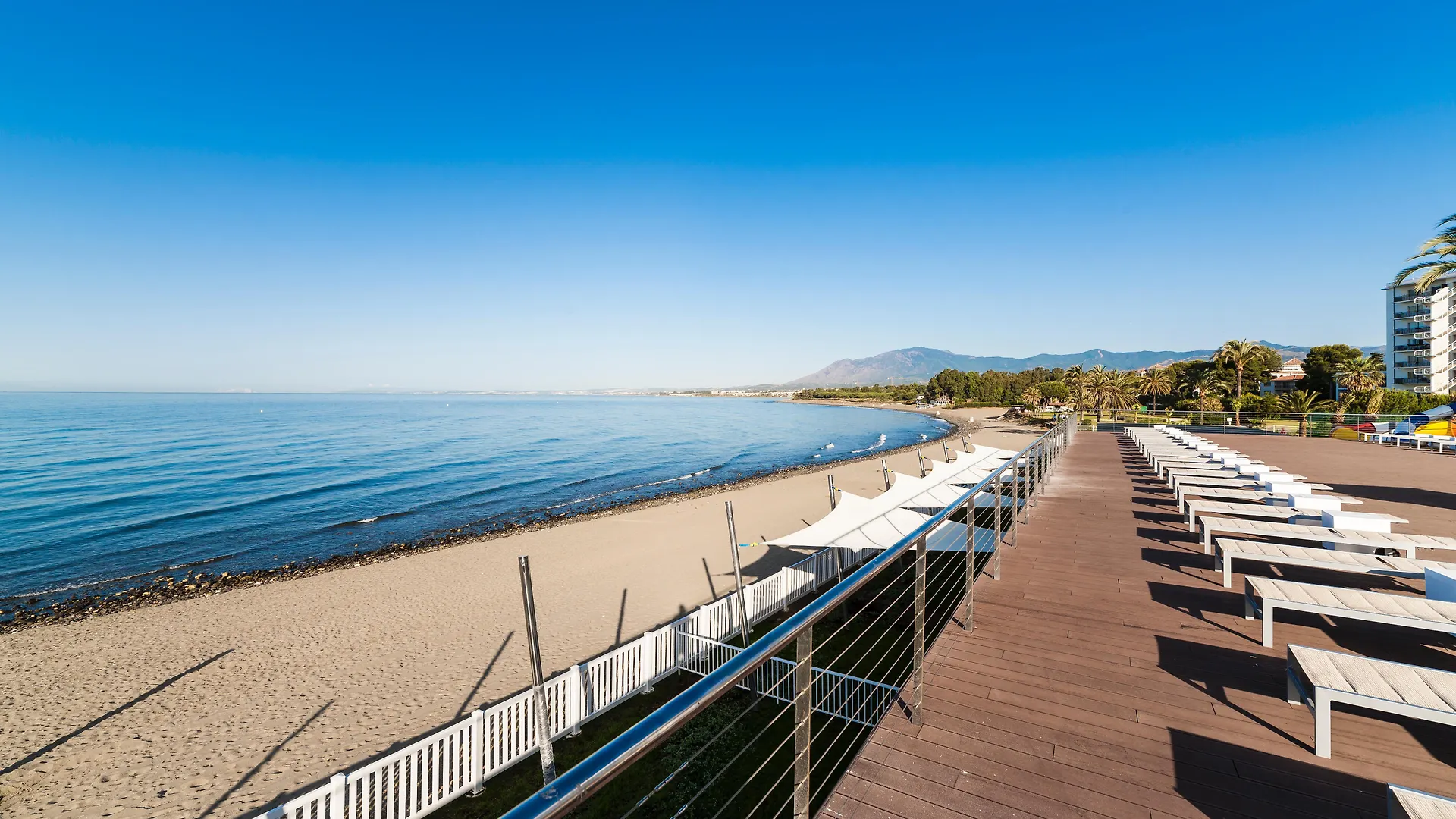 Globales Playa Estepona Hotel