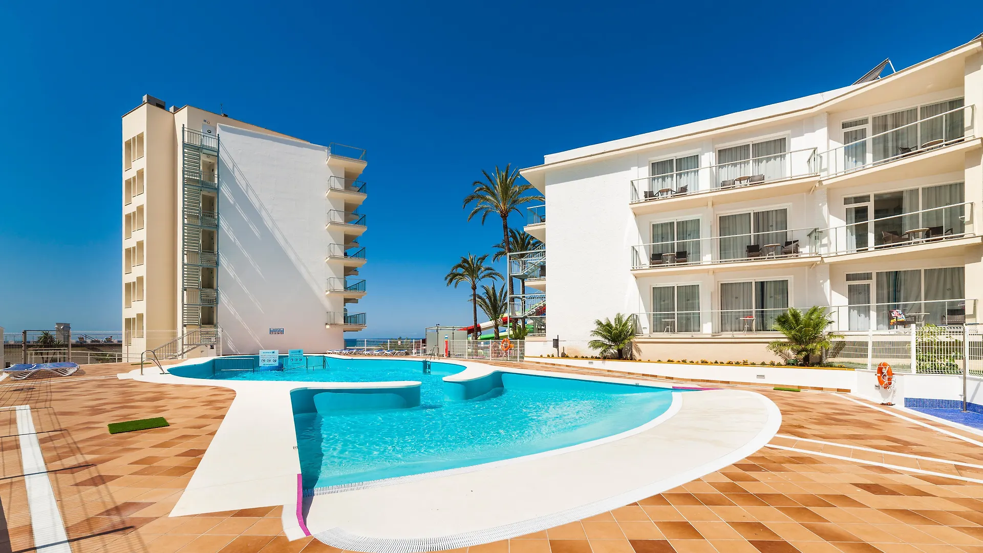 Globales Playa Estepona 4*,
