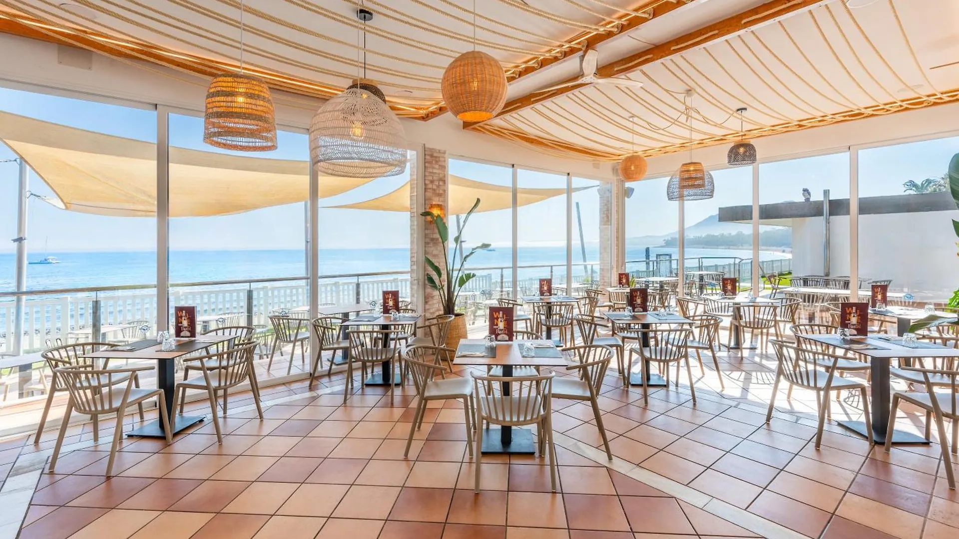 Globales Playa Estepona Hotel