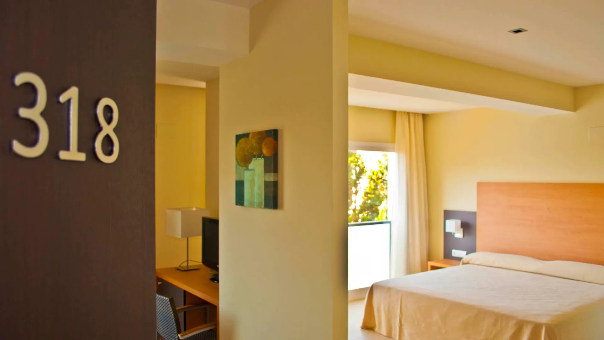 Globales Playa Estepona Hotel